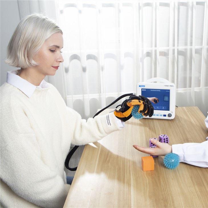 Sarung Tangan Robotik Untuk Pemulihan Neuromuskular